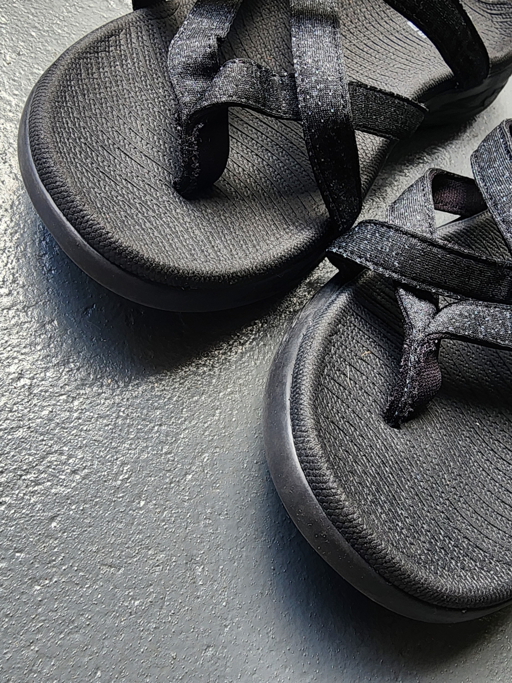 Skechers Goga Mat Sandals Women's Sz 7.5 Black Thong Flip Flops Slip On Cushion - Picture 4 of 5
